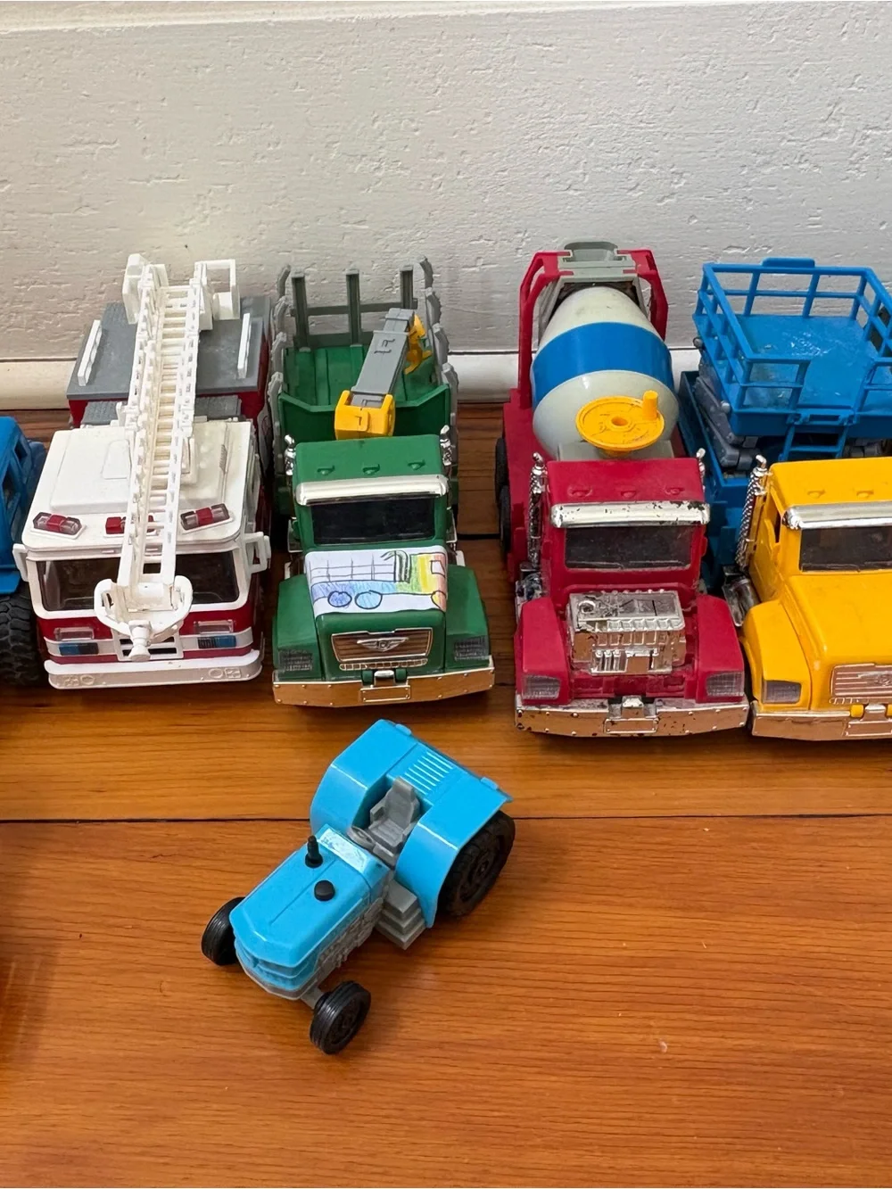 11 Driven by Battat Micro Series Vehicles plus Accessories